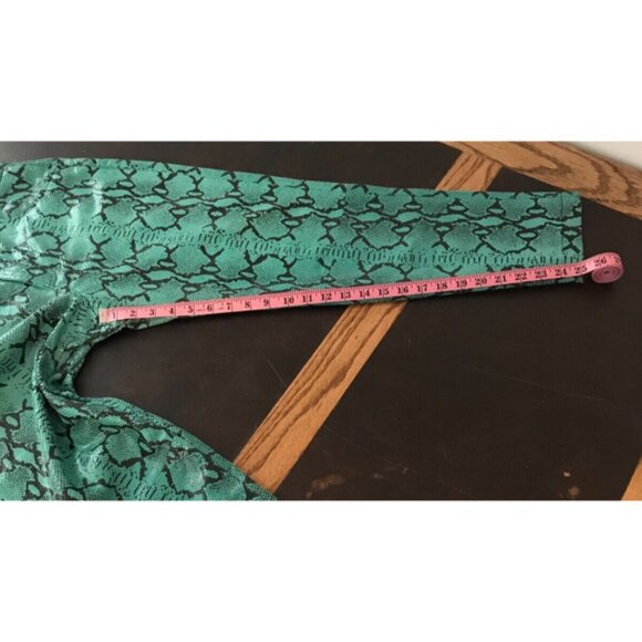Double D Ranch Green/Black Snakeskin Pants - Size 12 - Picture 7 of 10
